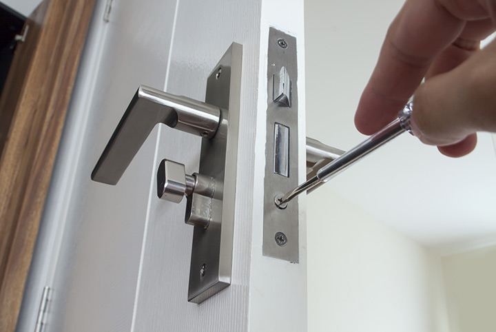 Our local locksmiths are able to repair and install door locks for properties in St Neots and the local area.
